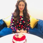 Gurleen Chopra Instagram - On this day A QUEEN was born 👑 happy bday to me 😊 thankyou baba ji for everything 🙏🏻🙏🏻 Radisson Chandigarh Zirakpur