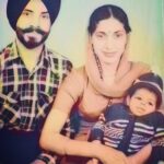 Gurleen Chopra Instagram - Who is dis cute baby ? Jida bday 30th dec nu hunda ? Any guess Radisson Chandigarh Zirakpur