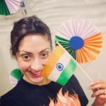 Gurleen Chopra Instagram - Our life is full of colours, I hope this 26th January will add more colours to your life. HAPPY REPUBLIC DAY 🇮🇳 Waves Gym