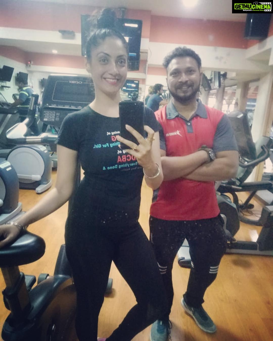 Gurleen Chopra Instagram - Gurleen 2.0 reloaded !...1 st day on city of dream in this year to satisfy all the unfulfilled dreams ... Lokhandwala Complex