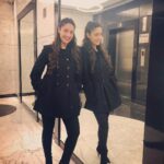 Gurleen Chopra Instagram - May this new year all your dreams turn into reality & all your efforts into great achievements! let’s start this new year with lots of positivity & love for everyone .... love you all 💖 GC Radisson Blu Hotel New Delhi Paschim Vihar