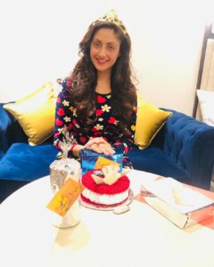 Gurleen Chopra Instagram - On this day A QUEEN was born 👑 happy bday to me 😊 thankyou baba ji for everything 🙏🏻🙏🏻 Radisson Chandigarh Zirakpur