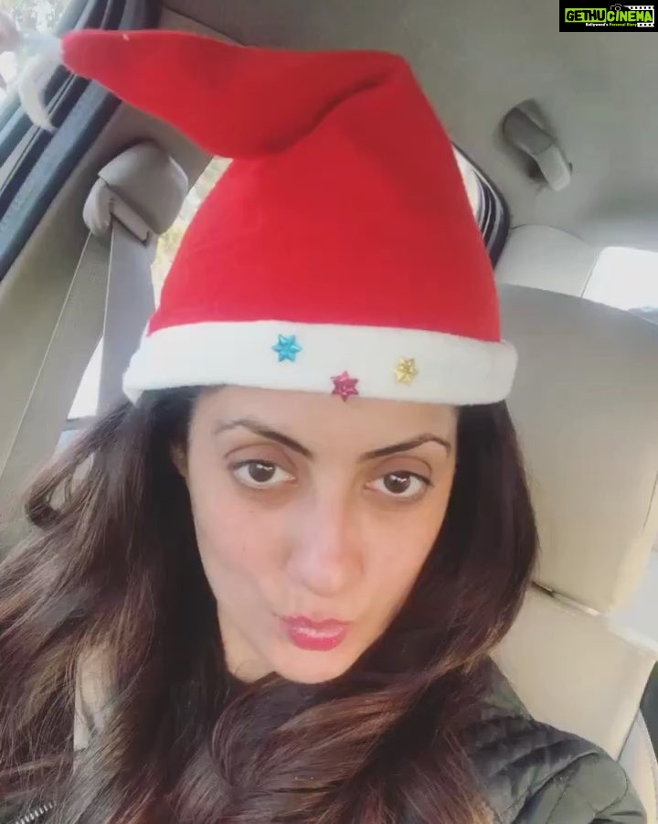 Gurleen Chopra Instagram - My small Christmas tree 🎄