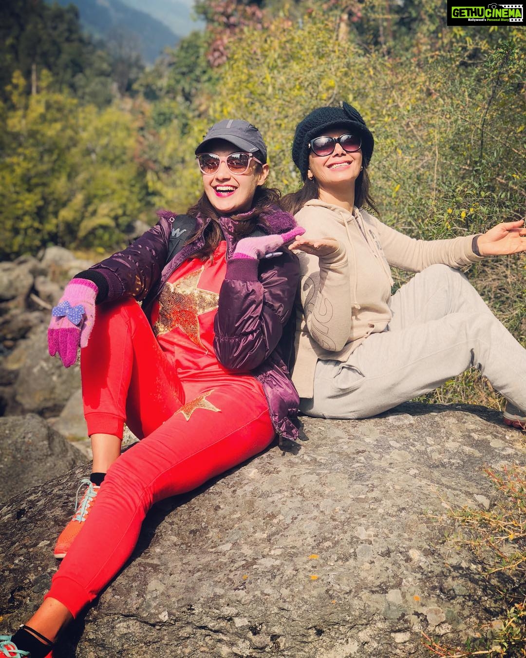 Gurleen Chopra Instagram - Happy birthday beautiful friend may your day be as beautiful as you, you are blessed by god in all ur ways... love u didi 🎂💐🎂💐🎂💐🎂💐 Churdhar Tourism