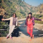 Gurleen Chopra Instagram - Happy birthday beautiful friend may your day be as beautiful as you, you are blessed by god in all ur ways... love u didi 🎂💐🎂💐🎂💐🎂💐 Churdhar Tourism