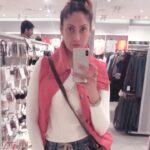 Gurleen Chopra Instagram - My birthmas is coming up soon, time to start shopping 🛍