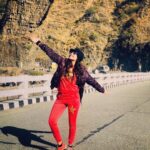 Gurleen Chopra Instagram - Until you spread your wings, you will have no idea how far you can fly...#enjoylife #treckingtrip#kauravkund @backpackhikers Nalagarh Himachal