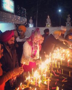 Gurleen Chopra Instagram - Gurpurab diya sareya nu bahut bahut vadhaiya. 🙏🏻🙏🏻🙏🏻🙏🏻🙏🏻