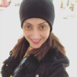 Gurleen Chopra Instagram - Love winters 💓 Vr Punjab Mall
