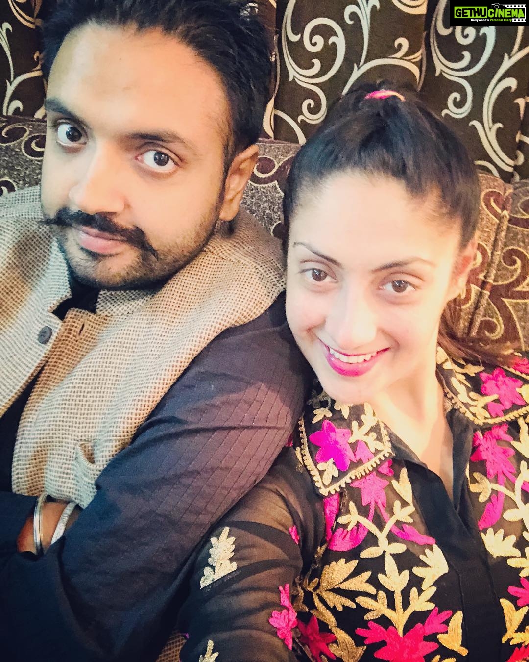 Gurleen Chopra Instagram - Praying for your long life & good health on this bhai dooj & always .... my little bro 👫 ( happy bhai dooj everyone) Chandigarh