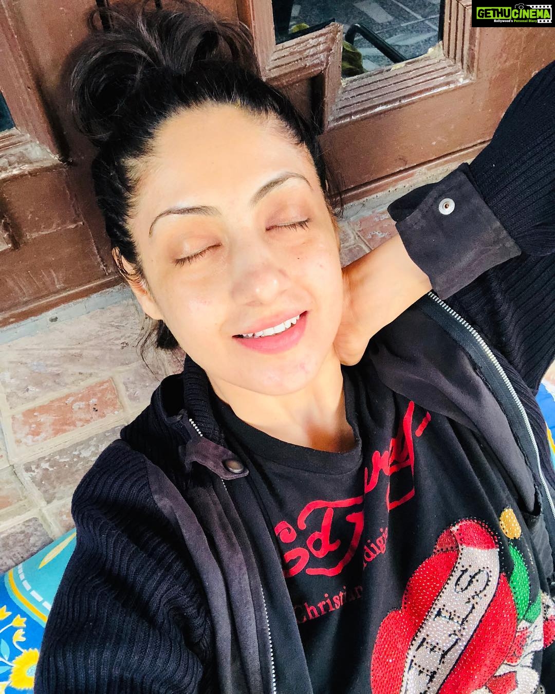 Gurleen Chopra Instagram - Dhoondh liya hai yeh jag sara,apna ghar hai sabse pyara ( enjoying in chd my home town ) Chandigarh