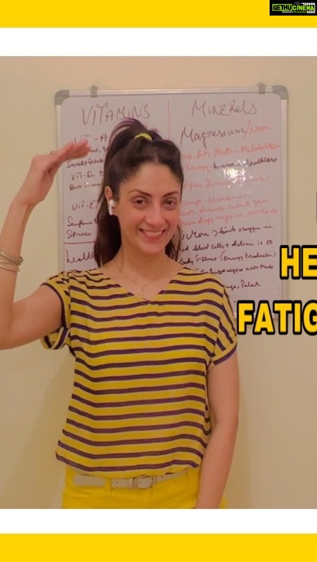 Gurleen Chopra Instagram - DRY SKIN HAIR FALL HEART ATTACK EH SAB KYU HUNDA ?