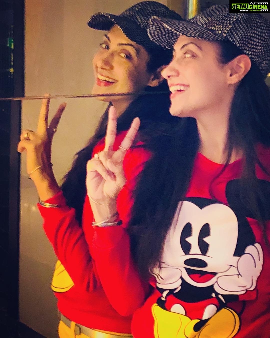 Gurleen Chopra Instagram - My passion sets me apart from the rest ( have a great weekend guys ) GC