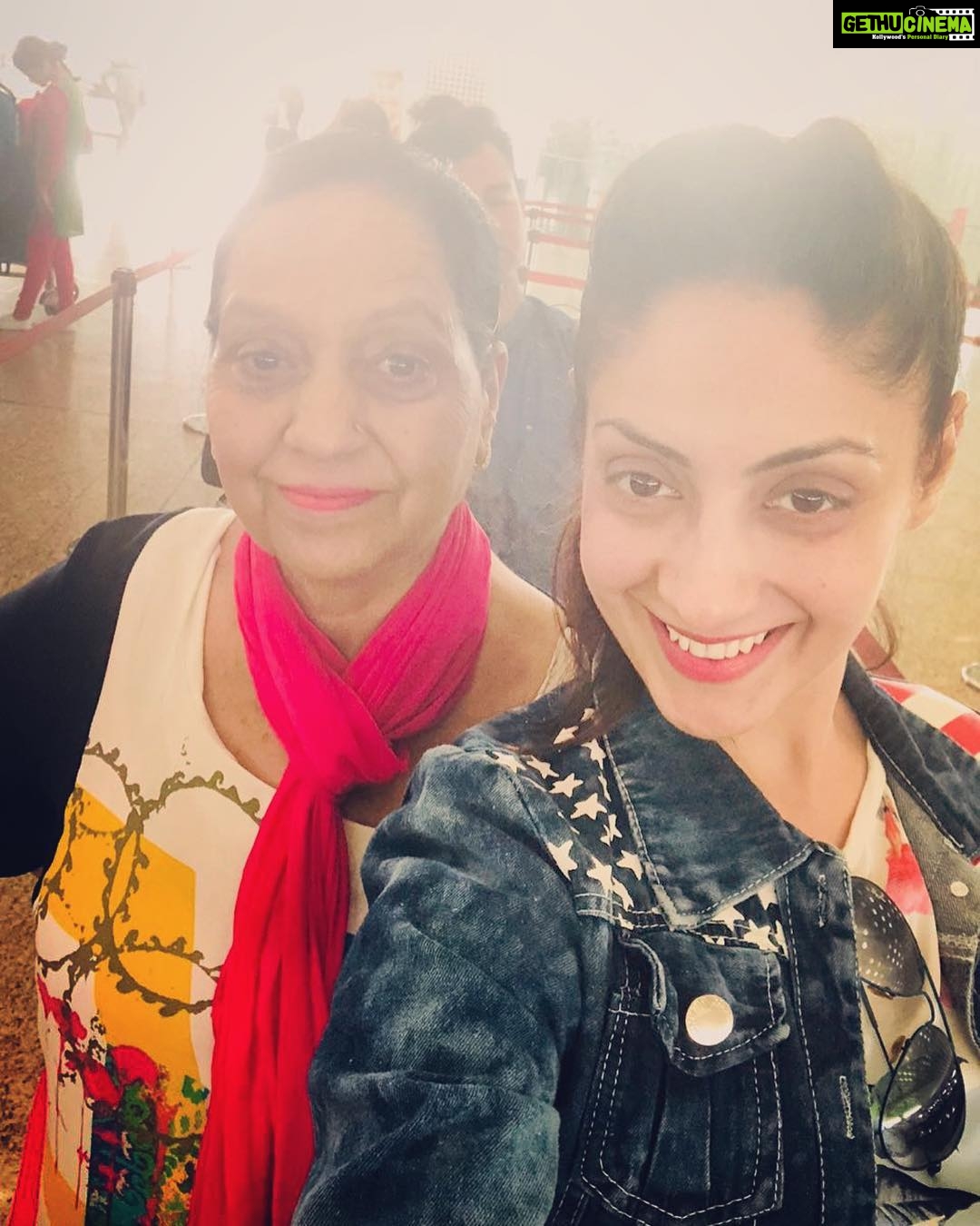 Gurleen Chopra Instagram - Mothers like you are made in heaven. If I had to take birth on earth for a thousand times, I would wish dat you would be my mother each time. Happy birthday mom 🎂 Chandigarh