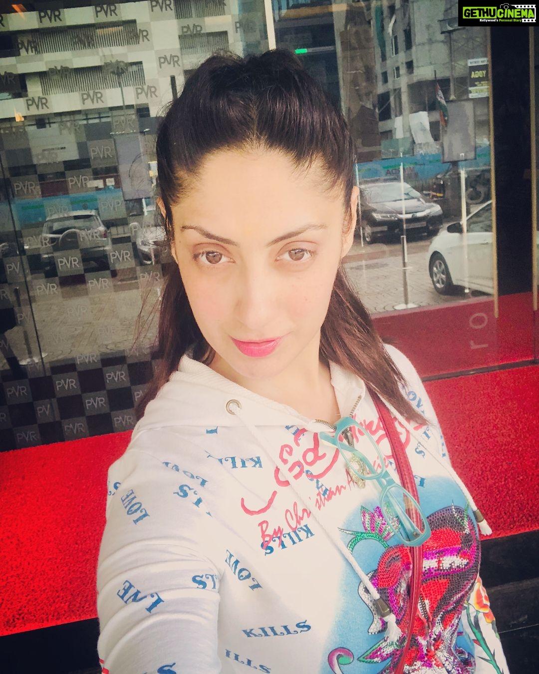Gurleen Chopra Instagram - The best company you will ever enjoy is your own, hang out with your inner- self once in a while Pvr Citi Mall Andheri Mumbai