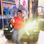 Gurleen Chopra Instagram - Hi Guys .....the face of this faceless (my soulmate ) will be revealed to you very soon...stay tuned .....😘😘 Phoenix Mall, Lower Parel, Mumbai