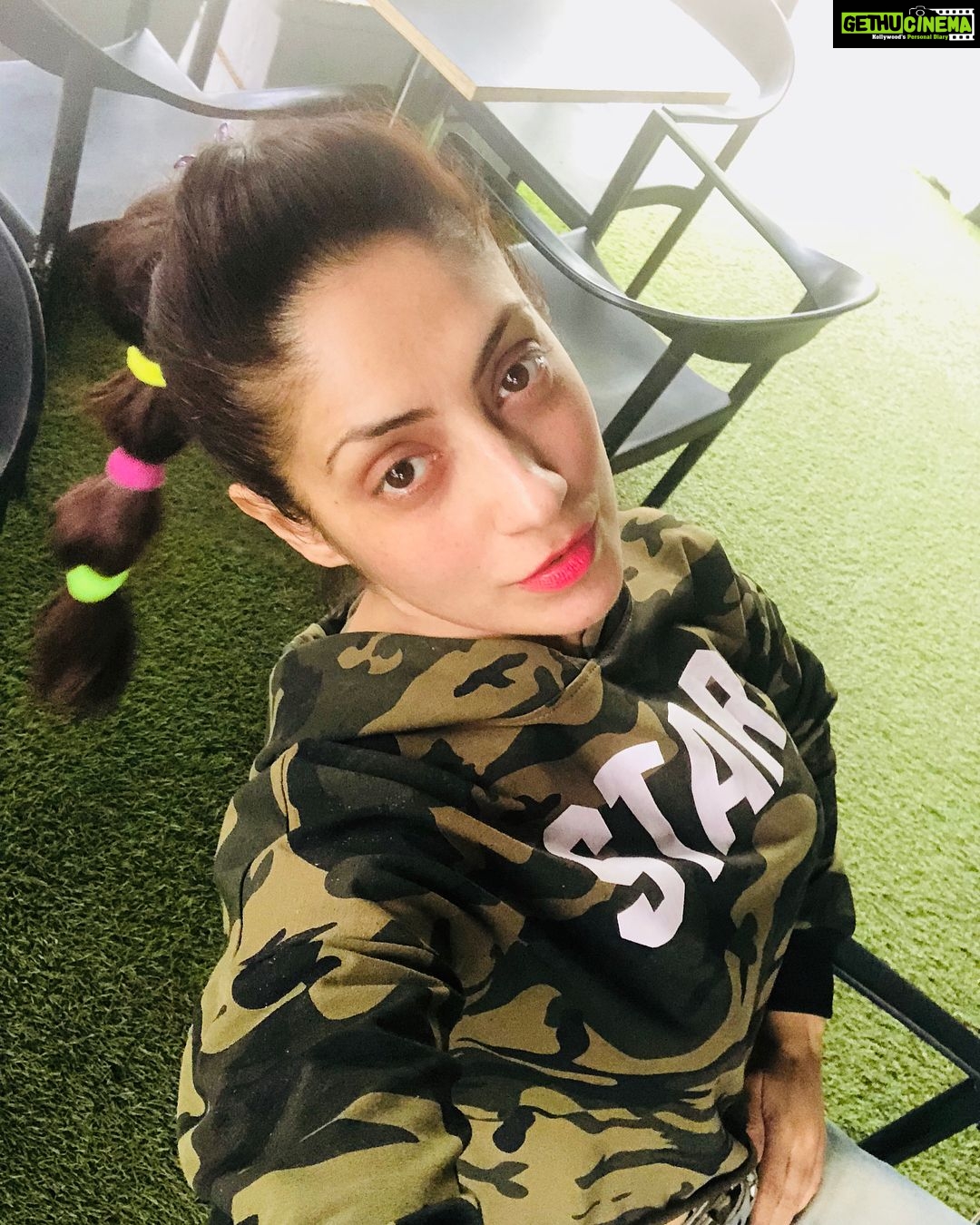 Gurleen Chopra Instagram - You Dnt know me, you only know What I allow you to know Coffee By Di Bella