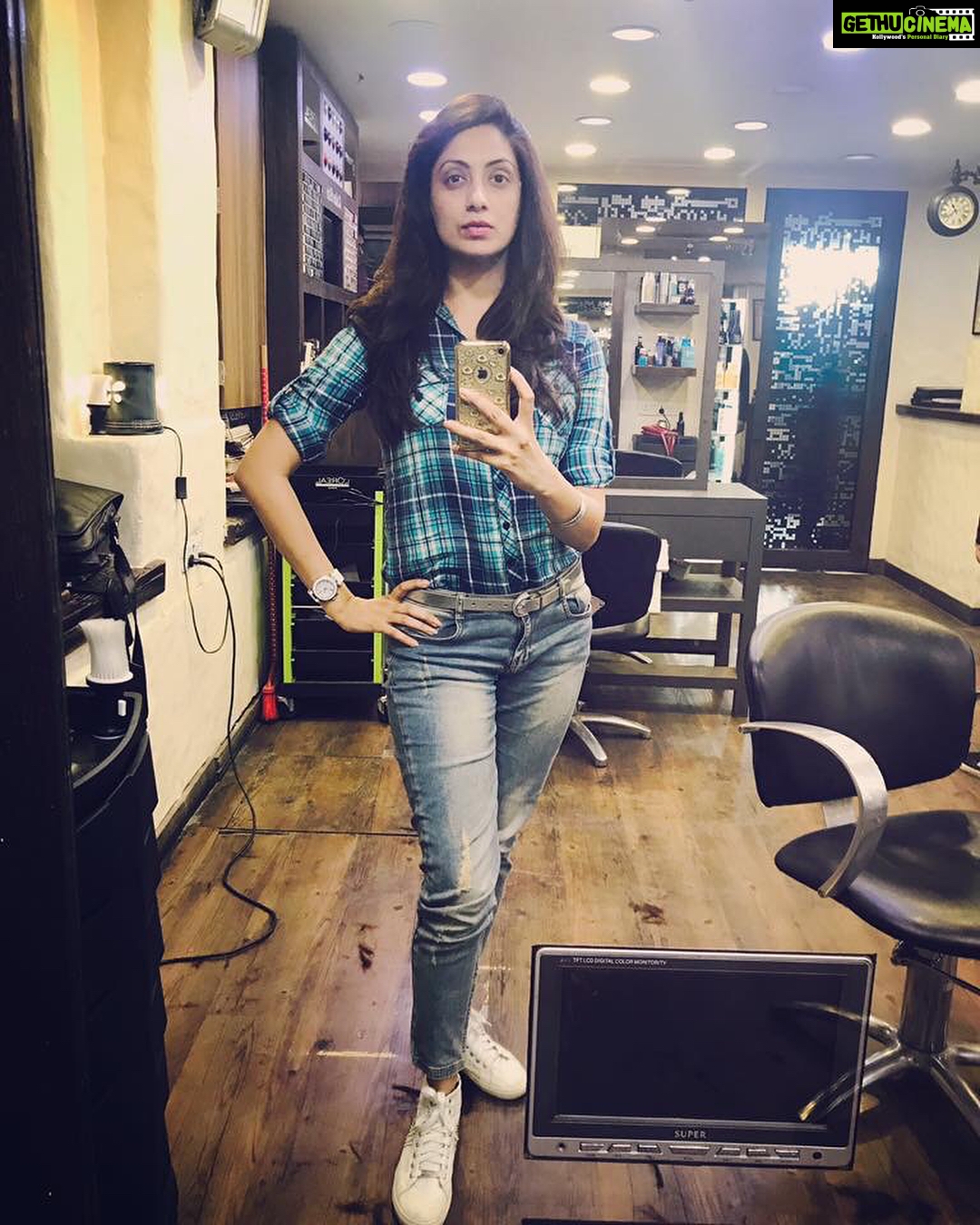 Gurleen Chopra Instagram - What is coming is better dan what is gone ( happy week ) guys