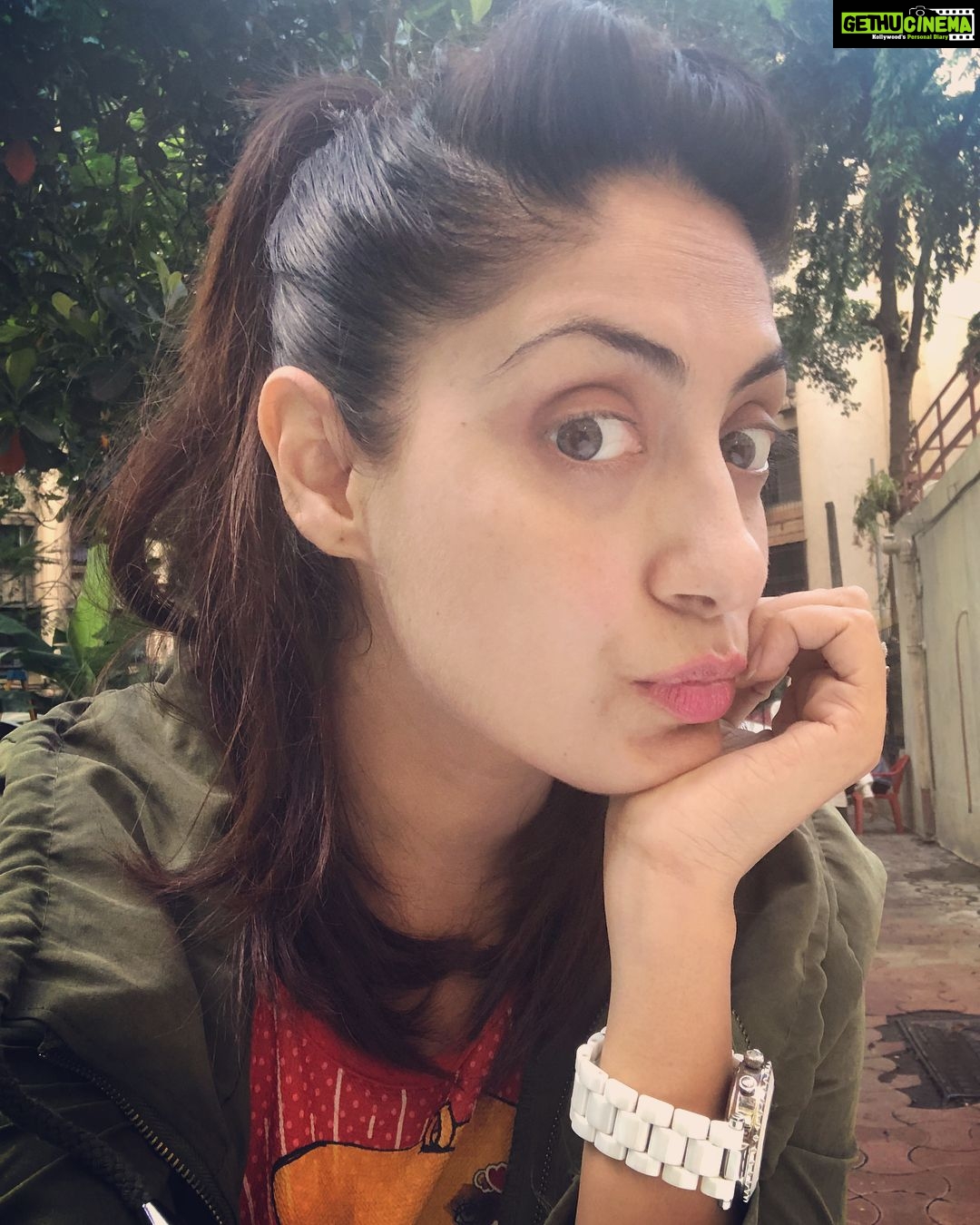 Gurleen Chopra Instagram - Yep, I know I, am CUTE ☺️
