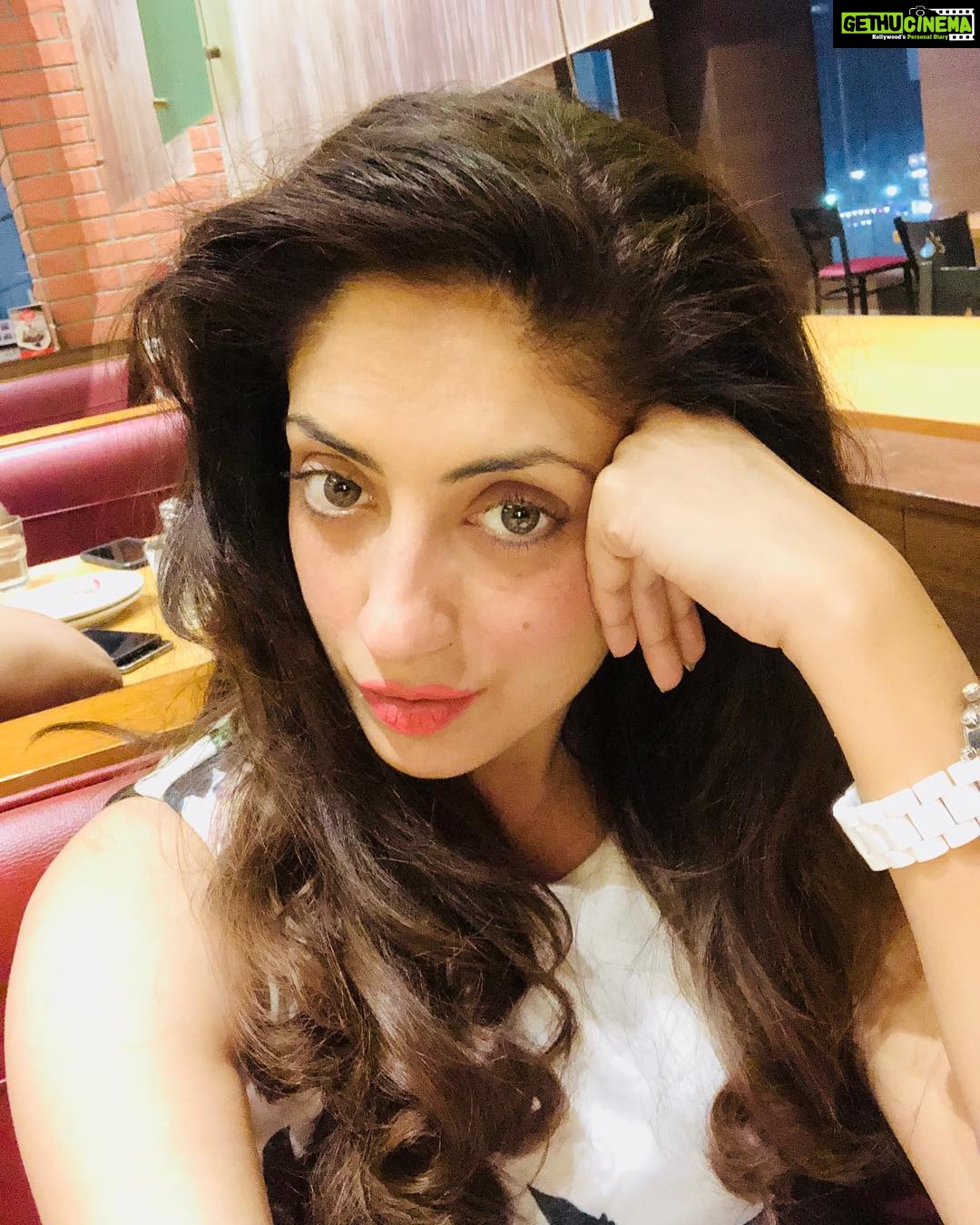 Gurleen Chopra Instagram - The tiger & the lion may be more powerful, but the wolf doesn’t perform in the circus ( have a great week ahead )