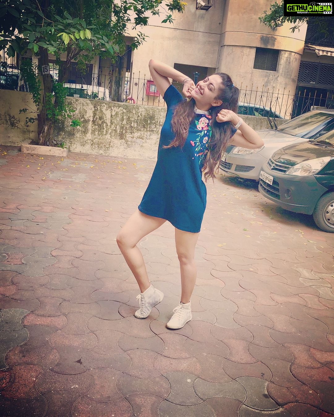 Gurleen Chopra Instagram - Let your stress Wings & let it fly away