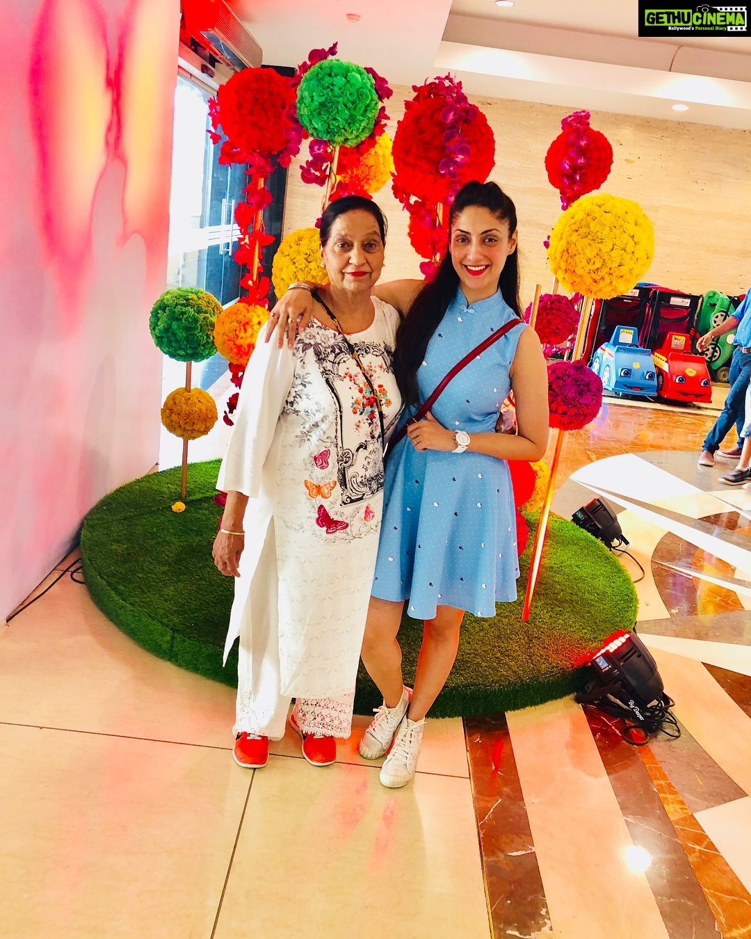 Gurleen Chopra Instagram - God could not be everywhere & therefore he made mothers ( happy Mother’s Day to everyone) Inorbit Mall