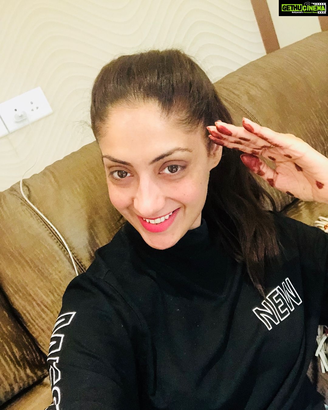 Gurleen Chopra Instagram - Thankyou so much punjab for giving me bahut sara pyar after so many years 🙏🏻🙏🏻 Chandigarh International Airport