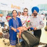 Gurleen Chopra Instagram - Welcome to Mumbai 💐💐👨‍👩‍👧 Chhatrapati Shivaji Maharaj International Airport, Domestic Terminal Mumbai