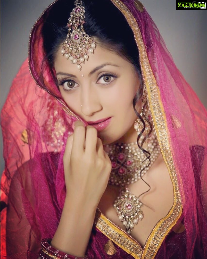 Gurleen Chopra Instagram - May your this day fill your life with happiness ( happy Vaisakhi )