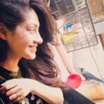 Gurleen Chopra Instagram - Please keep a bowl of water in your balcony of terrace SAVE BIRDS 🦅