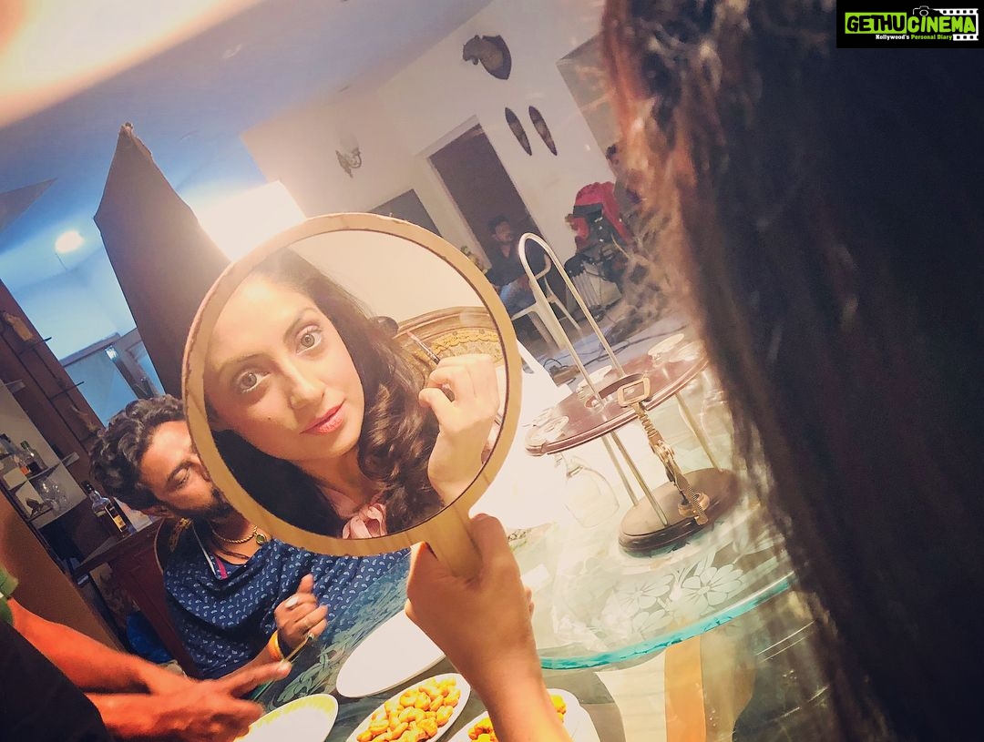 Gurleen Chopra Instagram - First schedule of my Hindi movie wrapped up happily with lots of sweet memories 🎥