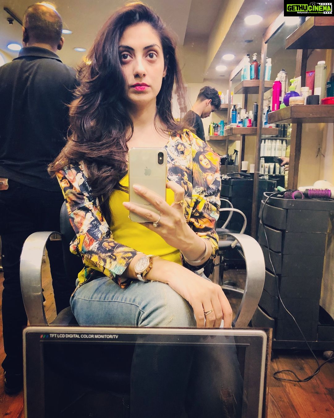 Gurleen Chopra Instagram - New look for new movie 🎥 Hakim's Aalim Hair 'N' Tattoo Lounge