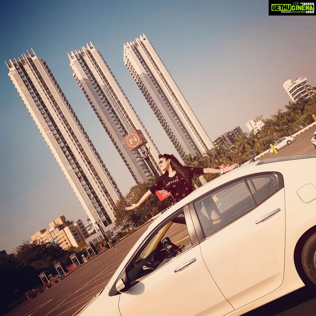 Gurleen Chopra Instagram - My baby CAR π loves me so much dat, at last she eventually turned up in Bombay now itβs gonna be FUN ... FUN RIDES yippppppeeeeeeeπ€·ββοΈπ€·ββοΈπ€·ββοΈπ€·ββοΈπ€·ββοΈπ€·ββοΈπππππππ