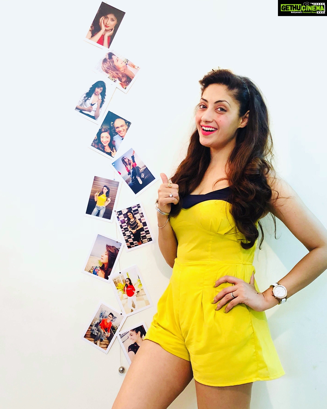 Gurleen Chopra Instagram - @yougraphy_official thankyou for spoiling me crazy with these beautiful magnetic wall rope. #YouGraphy