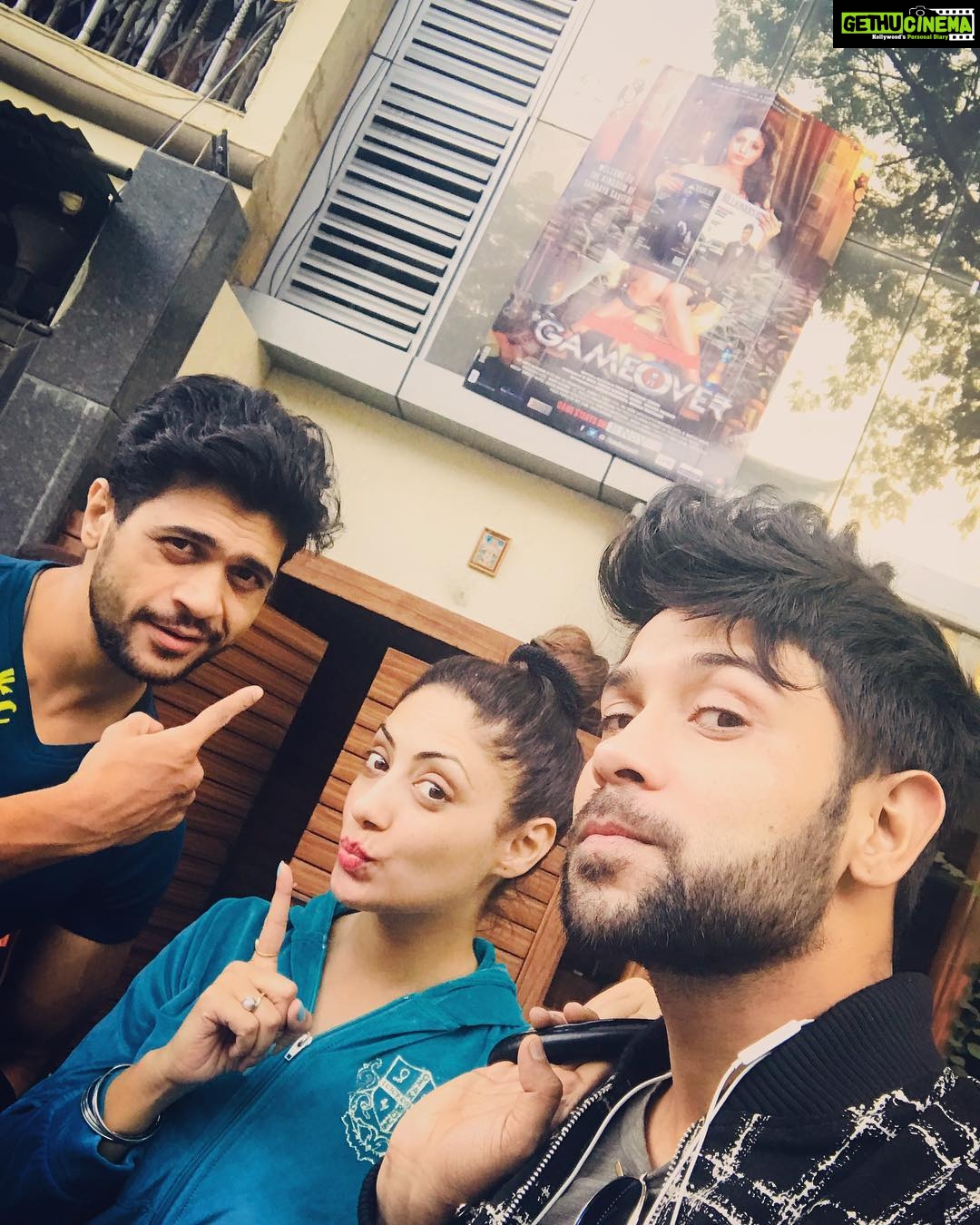 Gurleen Chopra Instagram - Pune calling πΌπ₯π€π¬π§πΉ on the way to pune πππππ