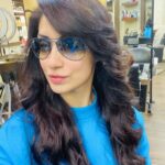 Gurleen Chopra Instagram – NEW ME WITH WITH HAIR CUT 💇‍♀️ ❤️🤟🏻💋 … Hakim’s Aalim Hair Lounge