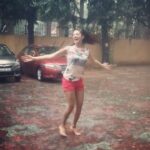 Gurleen Chopra Instagram - I love dancing 💃🏻 barefoot in the pouring RAIN ☔️ ☔️☔️☔️☔️☔️