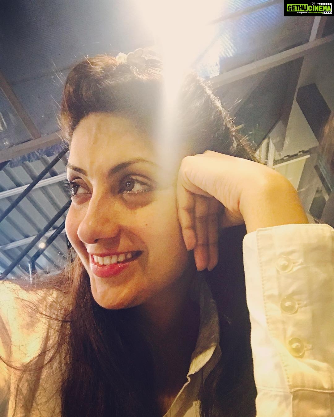 Gurleen Chopra Instagram - Follow your SOUL,, it knows the way 🌟🌟🌟🌟🌟 Cat Café Studio