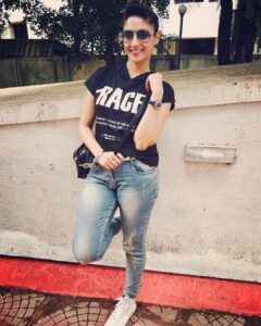 Gurleen Chopra Instagram - The goal is live life on your own terms