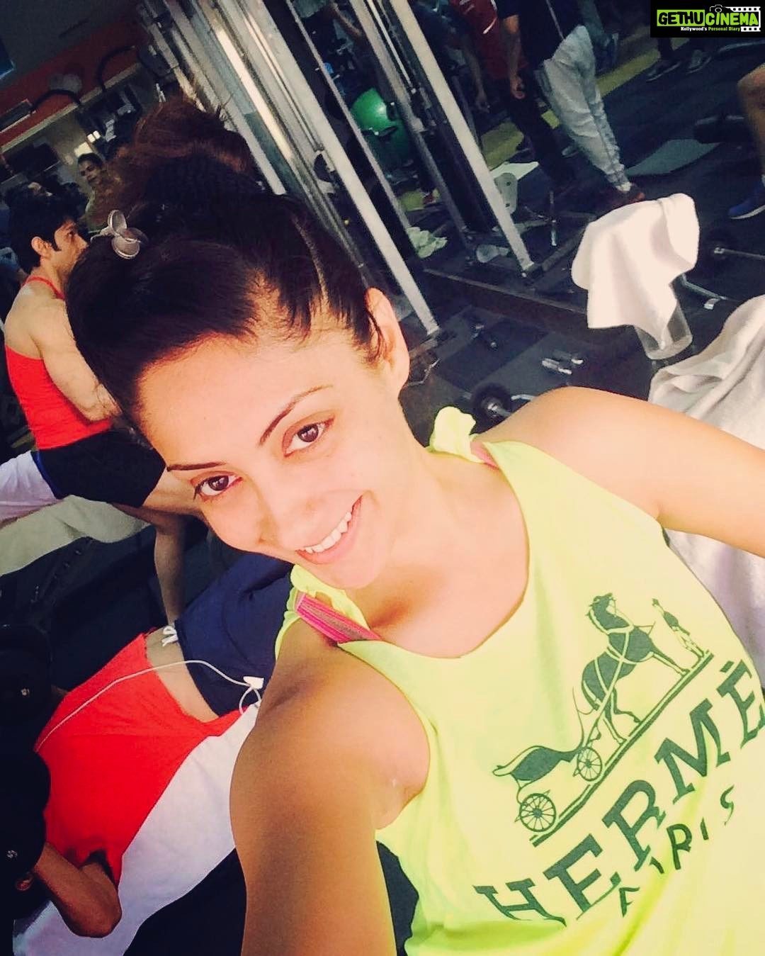 Gurleen Chopra Instagram - Surround yourself with those who have the same mission as YOU