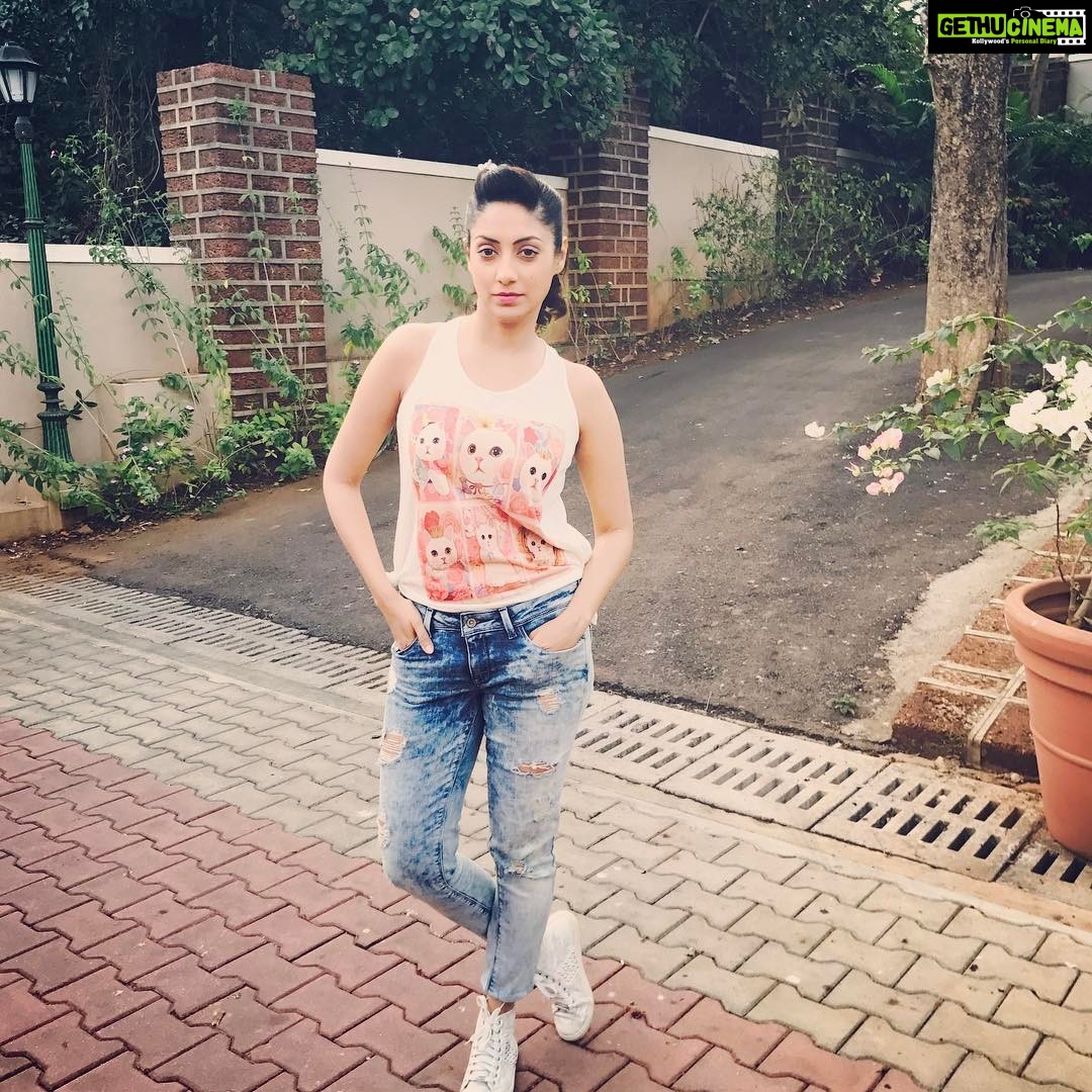 Gurleen Chopra Instagram - Gud gud mng 🌴🌴🌴🌴 Highland Heritage Goa