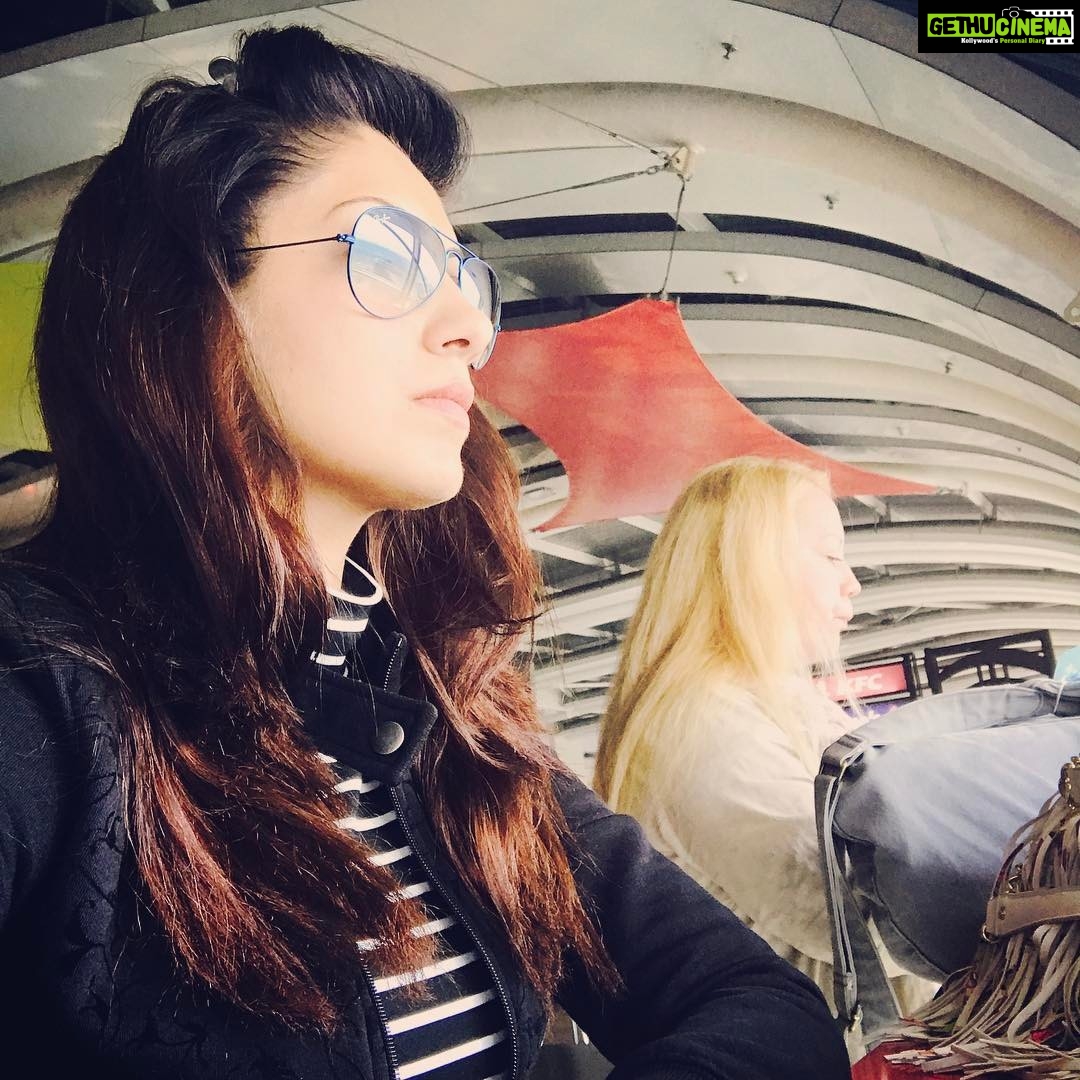 Gurleen Chopra Instagram - Chatrapati Shivaji Maharaj Airport, Mumbai
