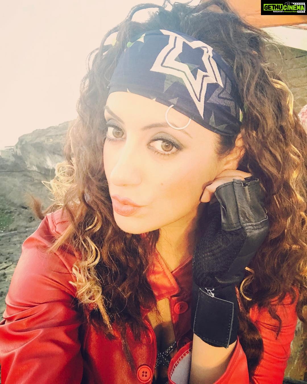 Gurleen Chopra Instagram - You haven't even seen my bad side yet ⭐️💃🏻