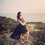 Gurleen Chopra Instagram - Sexy view Nagao Beach