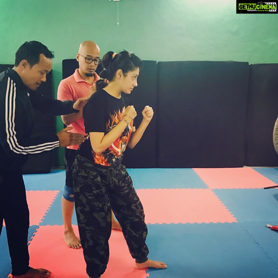 Gurleen Chopra Instagram - Learning fight for next Hindi movie
