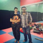 Gurleen Chopra Instagram – With fight master Mehmood Bakshi ji.