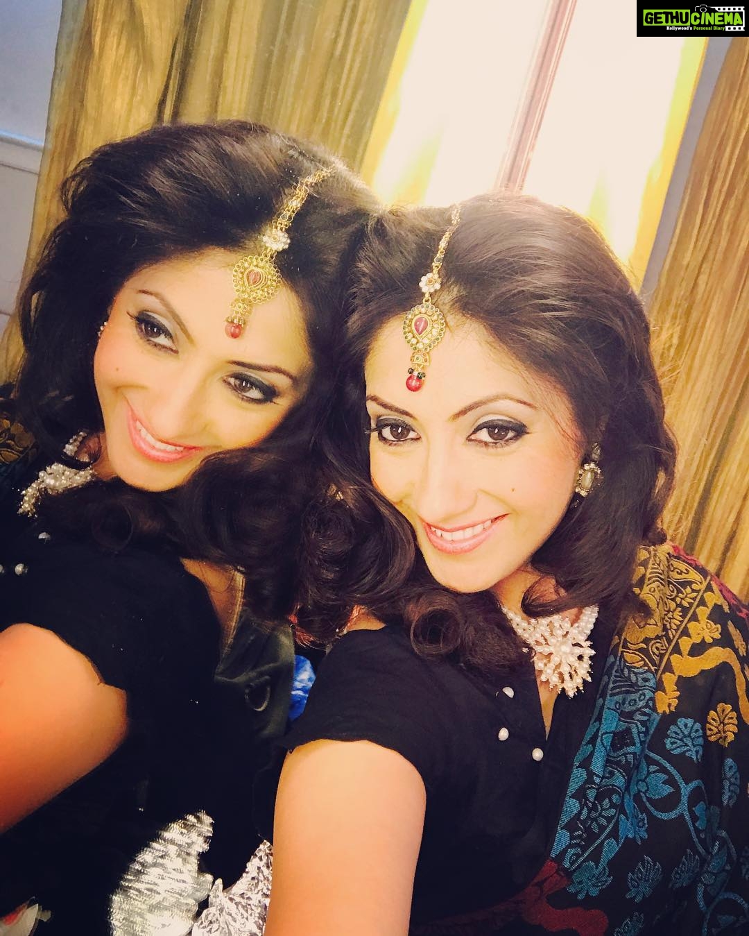 Gurleen Chopra Instagram - Maran to picho v tere nal,,,bann k main parchava rehna.....