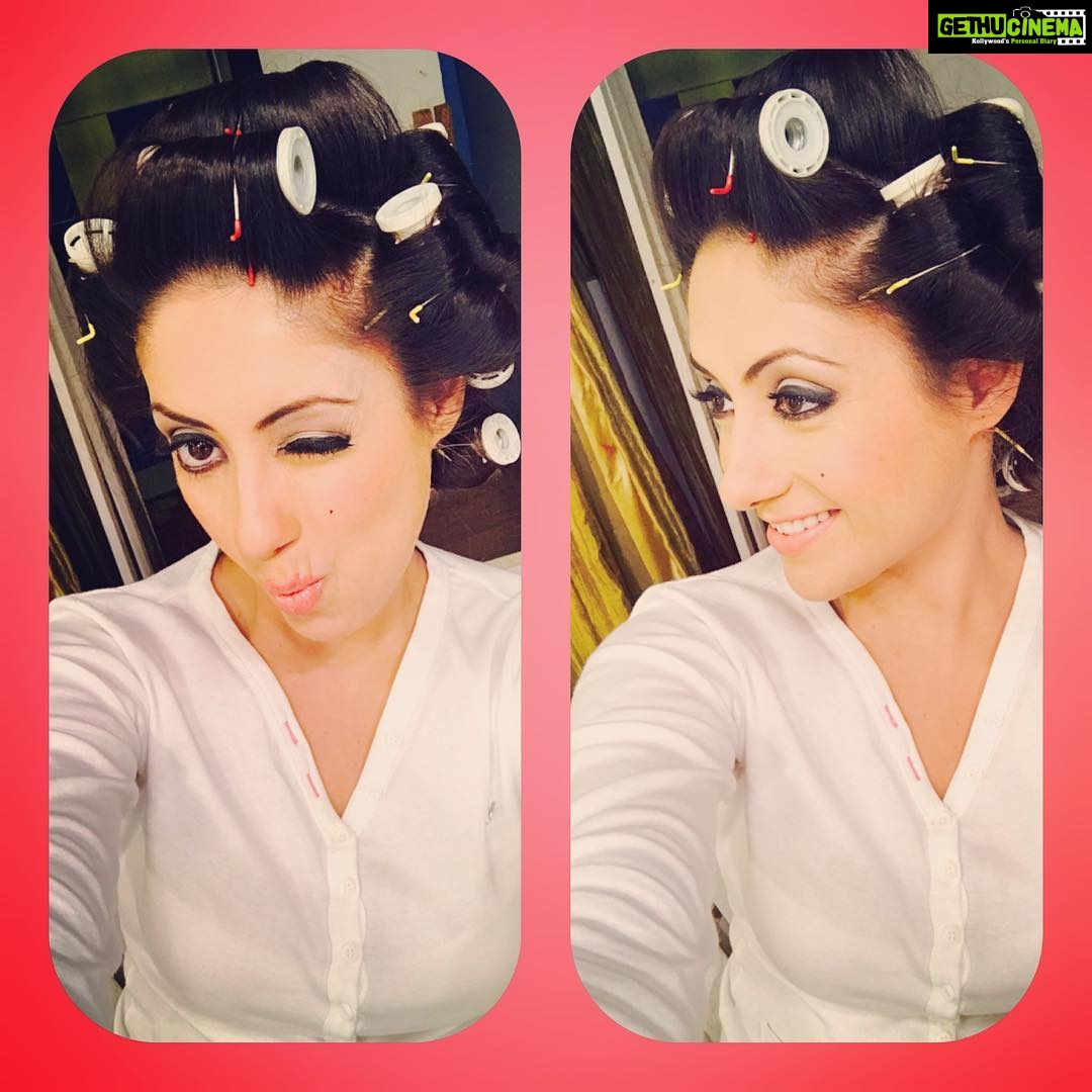 Gurleen Chopra Instagram - I love my work I love the people I work with,,, I do the best I can .....🌟🌟🌟🌟🌟