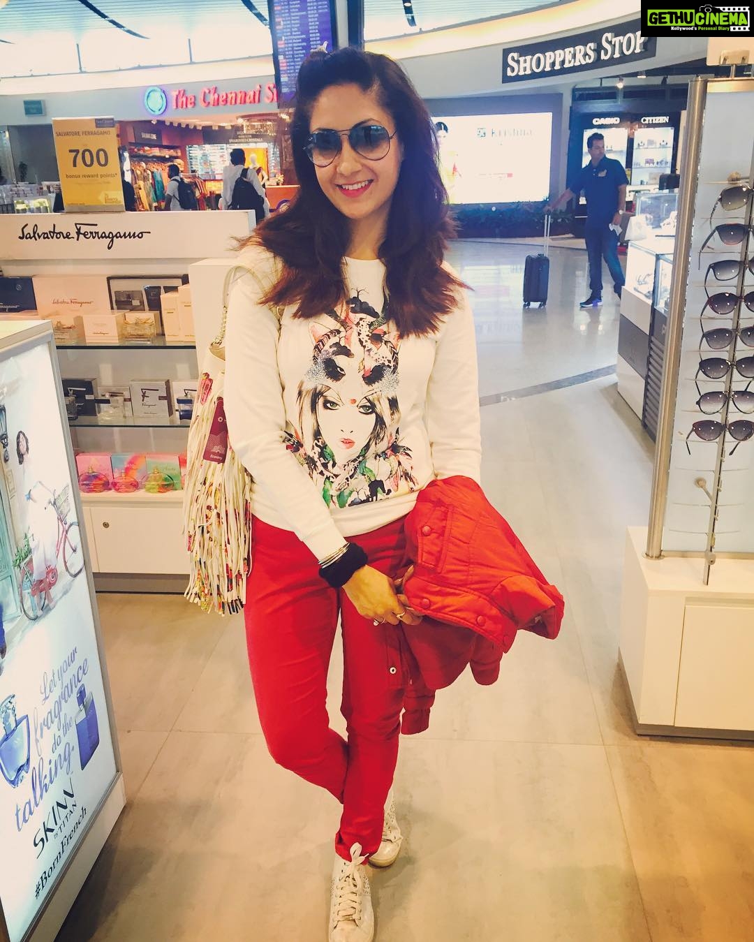 Gurleen Chopra Instagram - Hyd shoot over. All set for ramleela in Delhi from 1st October to 11oct. Laal keela ground