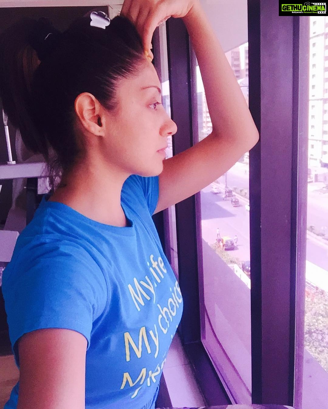 Gurleen Chopra Instagram - STANDING alone doesn't mean I am ALONE it means I am STRONG enough to handle things all by MYSELF..... Waves Gym